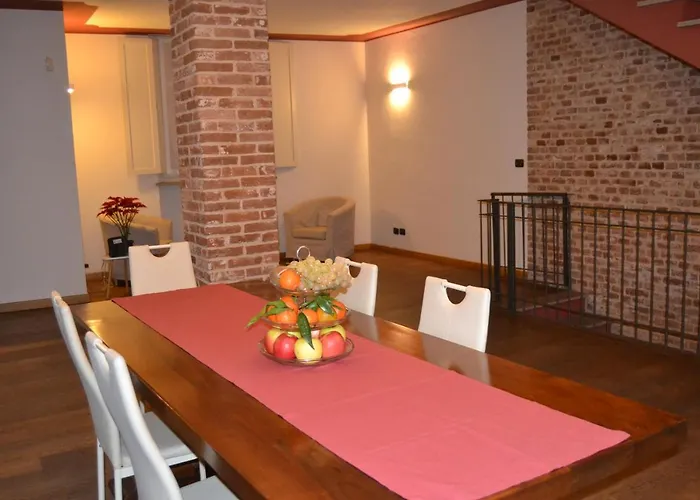 Casa Chiara アパート キエーリ